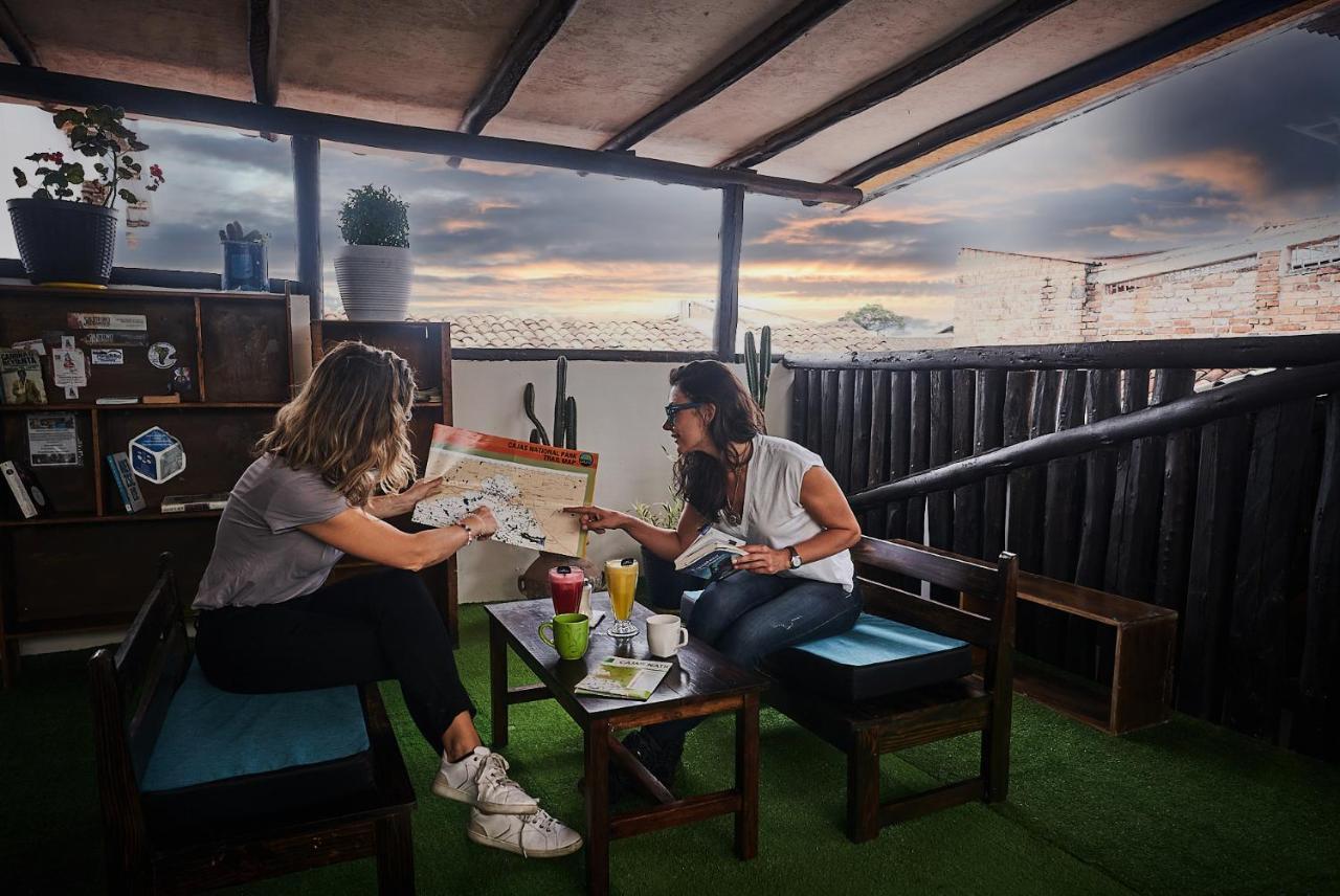 Hostal Restaurant La Cigale クエンカ エクステリア 写真