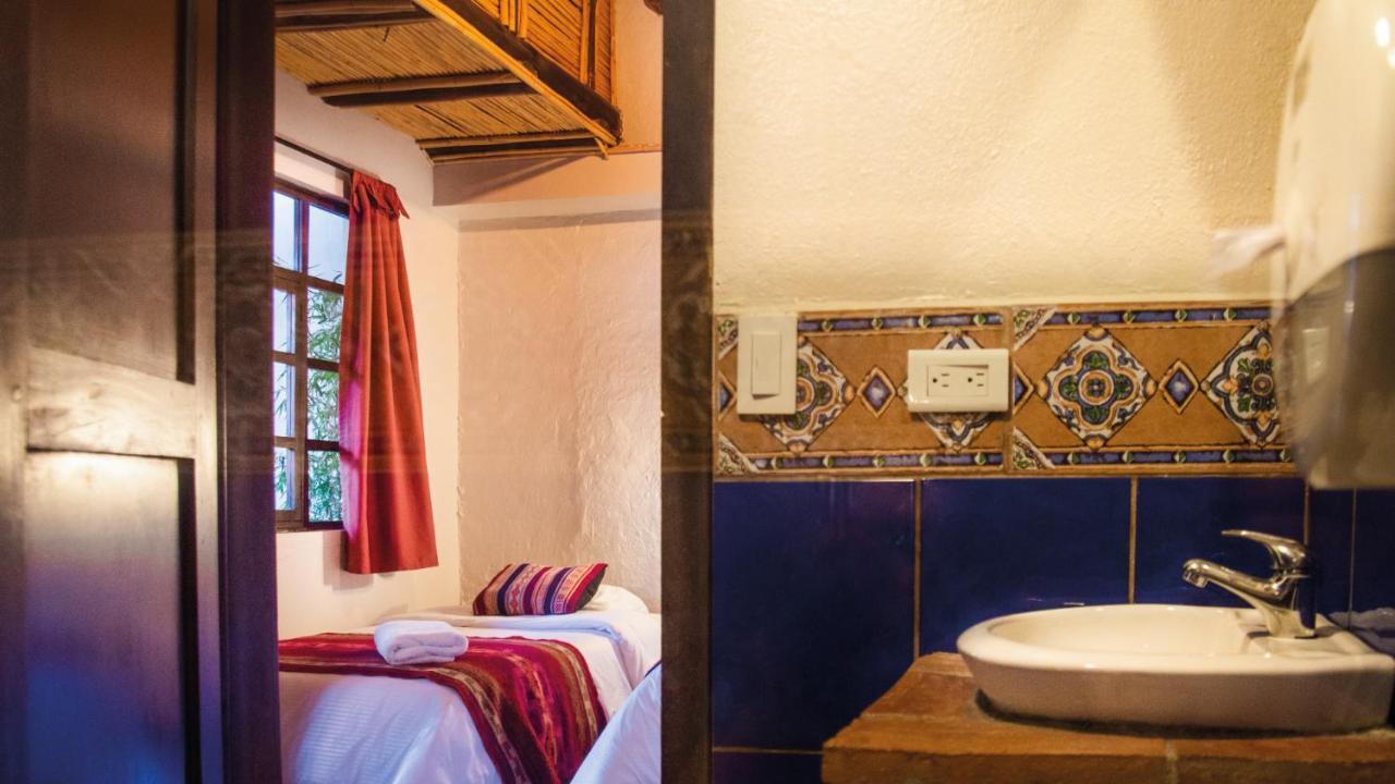 Hostal Restaurant La Cigale クエンカ エクステリア 写真