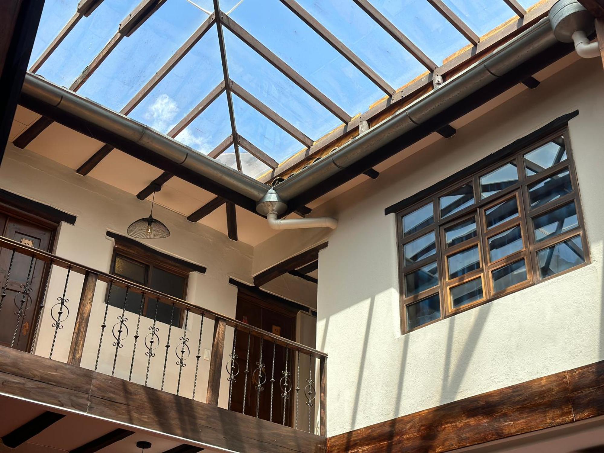 Hostal Restaurant La Cigale クエンカ エクステリア 写真