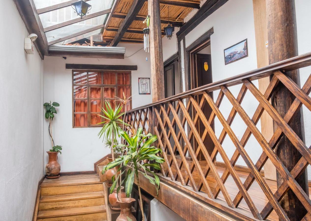 Hostal Restaurant La Cigale クエンカ エクステリア 写真